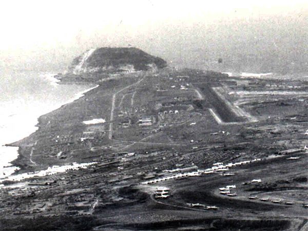 Pacific Wrecks Aerial View From B Of The Southwest Corner Of Iwo Jima